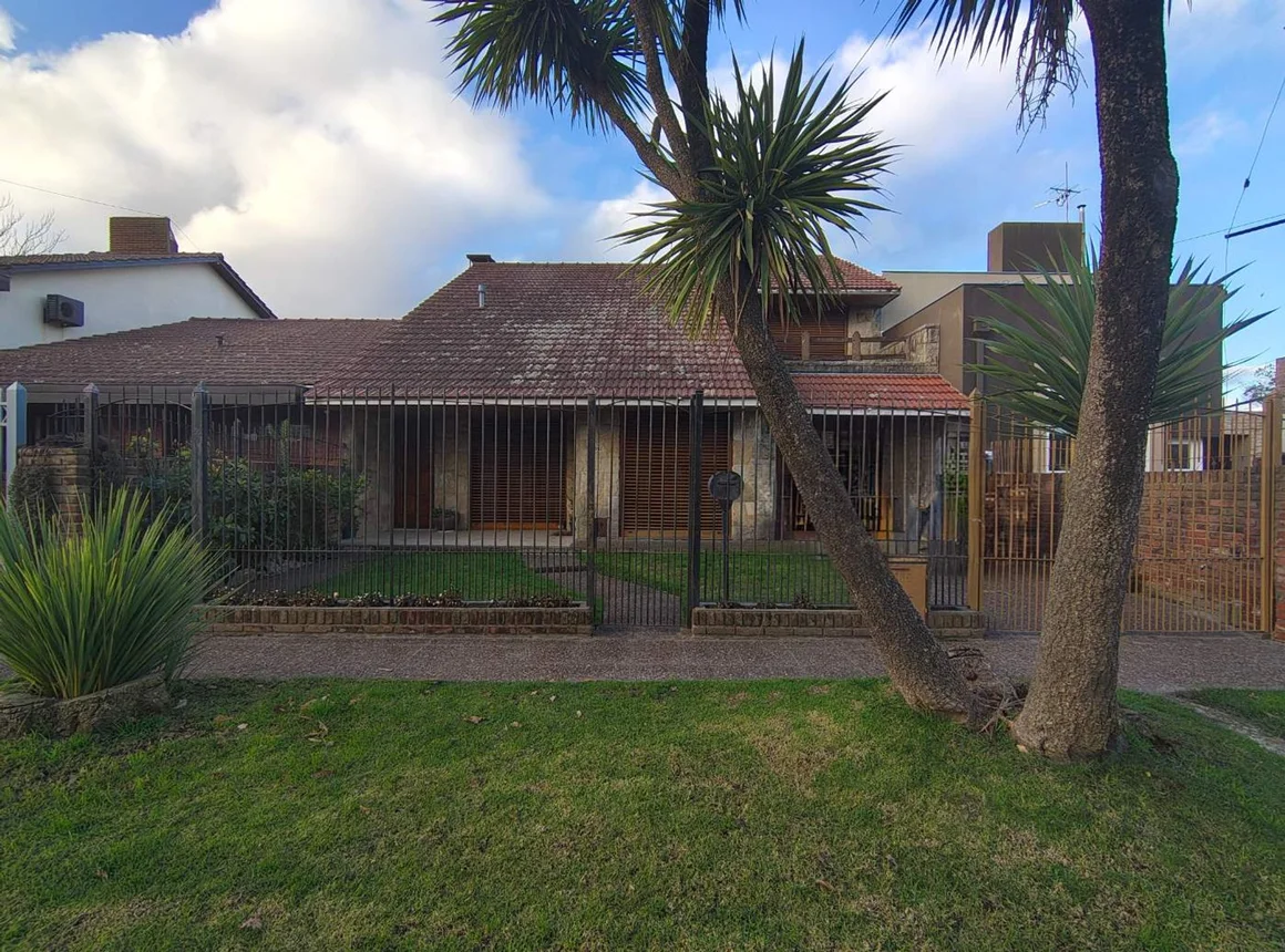 Casa de 4 ambientes en venta en Mar del Plata, García Lorca 3000, foto 3