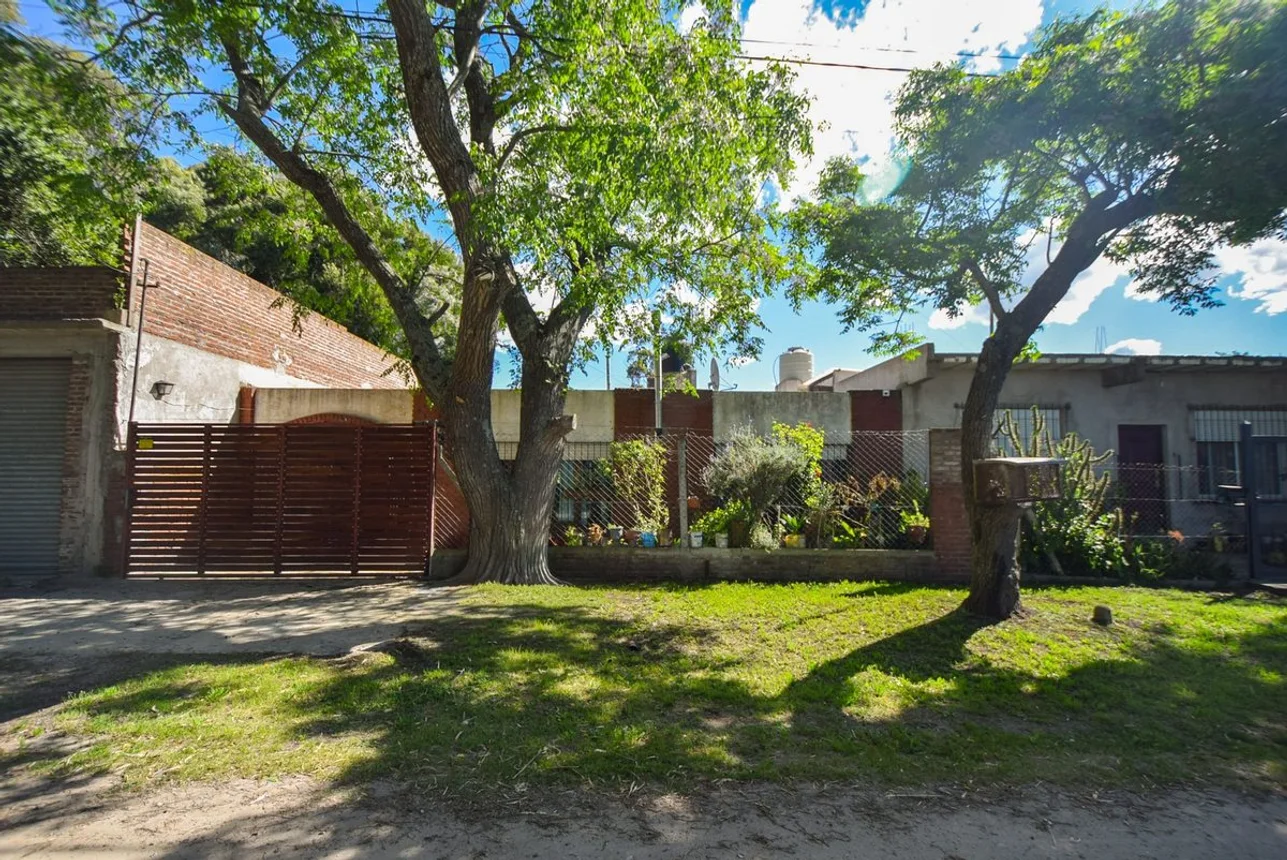 Casa de 3 ambientes en venta en Mar del Plata, Isla Vigía 500