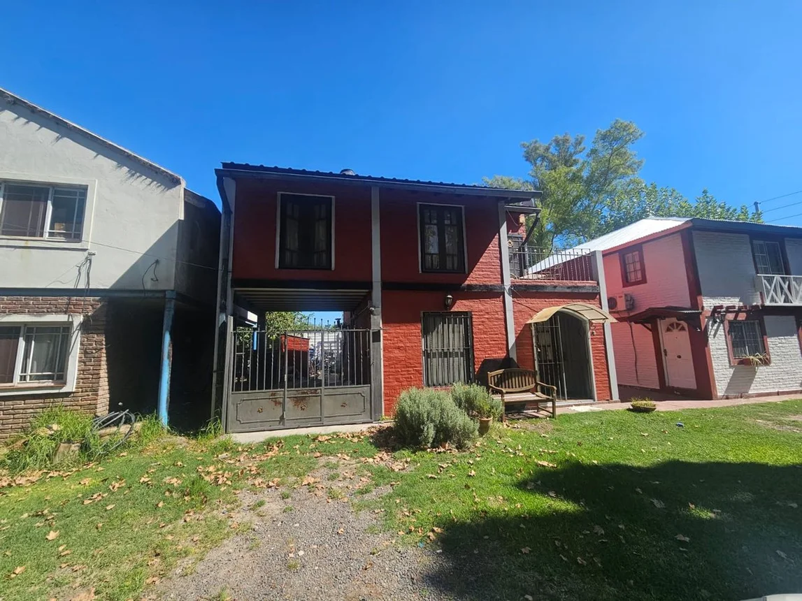 Casa de 3 ambientes en venta en Moreno, General Martín de Gainza 800, foto 3