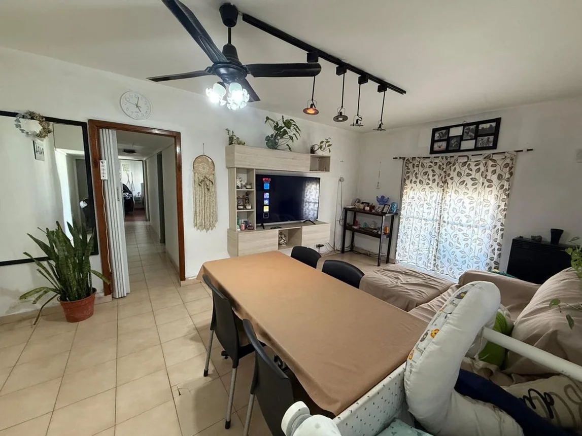 Departamento de 4 ambientes en venta en Wilde, Las Flores 1600, foto 2