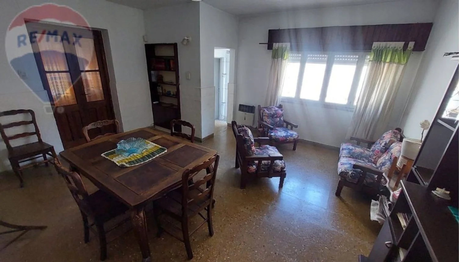 PH de 4 ambientes en venta en Morón, Santa Fe 500
