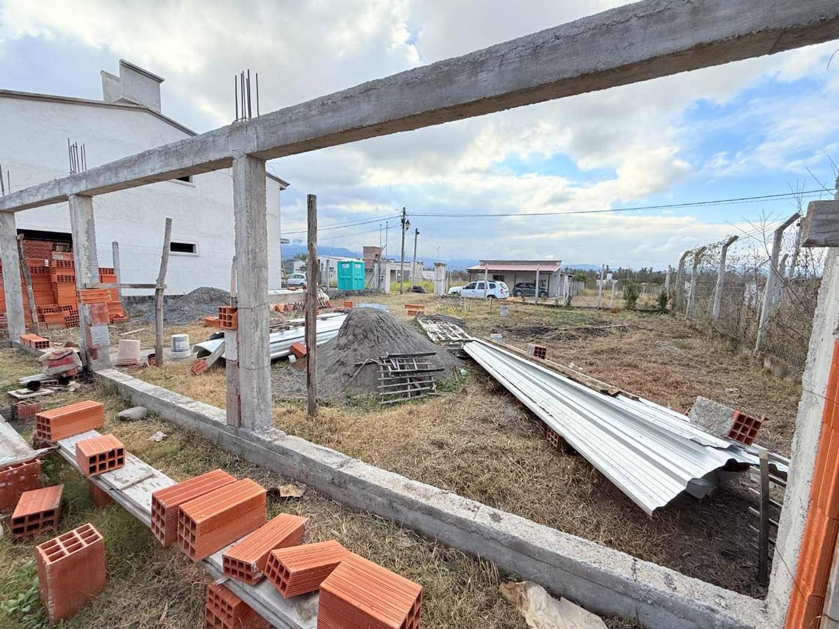 CASA 2 DORM VENTA RETOÑOS DE COLON EN CONTRUCCION - foto 18