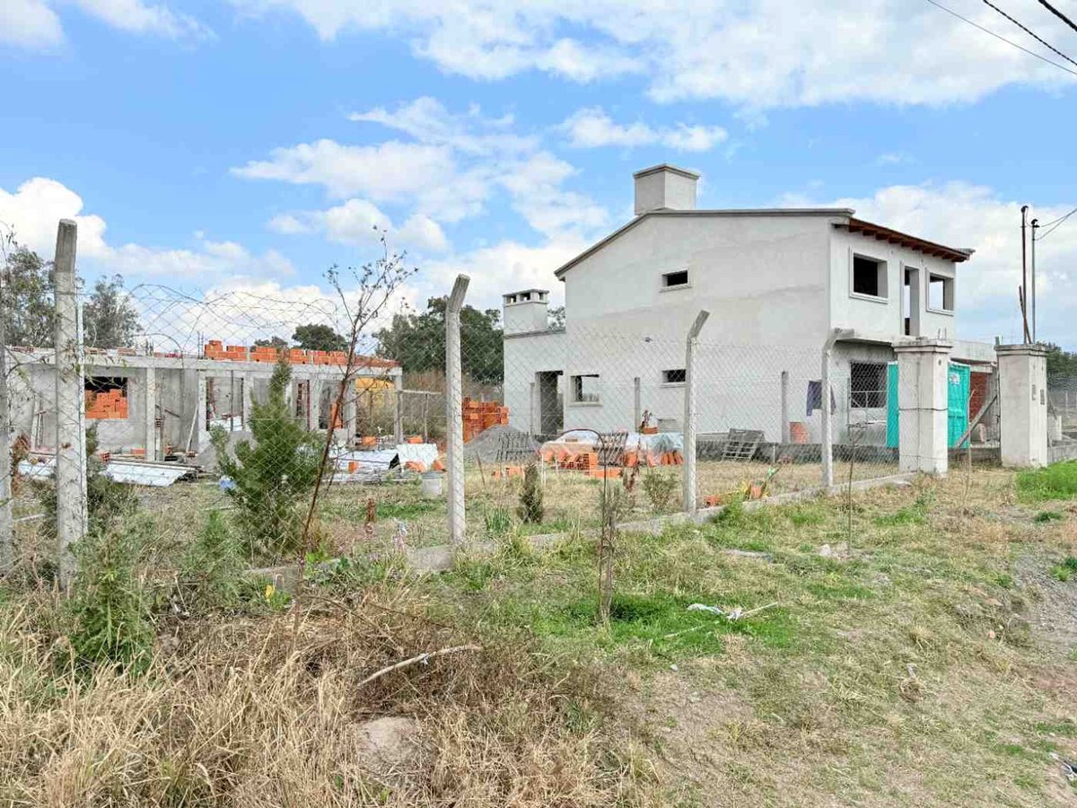 CASA 2 DORM VENTA RETOÑOS DE COLON EN CONTRUCCION - foto 5
