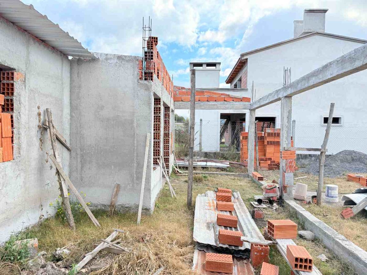 CASA 2 DORM VENTA RETOÑOS DE COLON EN CONTRUCCION - foto 17