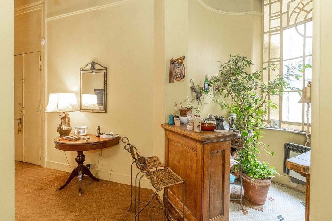 DEPARTAMENTO VENTA RECOLETA BAJO PRECIO 4 CUARTOS