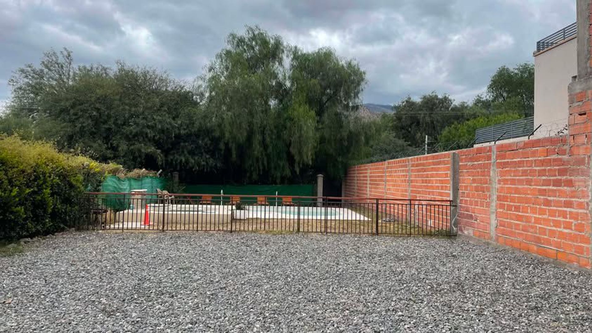 CASA EN VENTA O PERMUTA CAFAYATE CON PILETA - foto 14