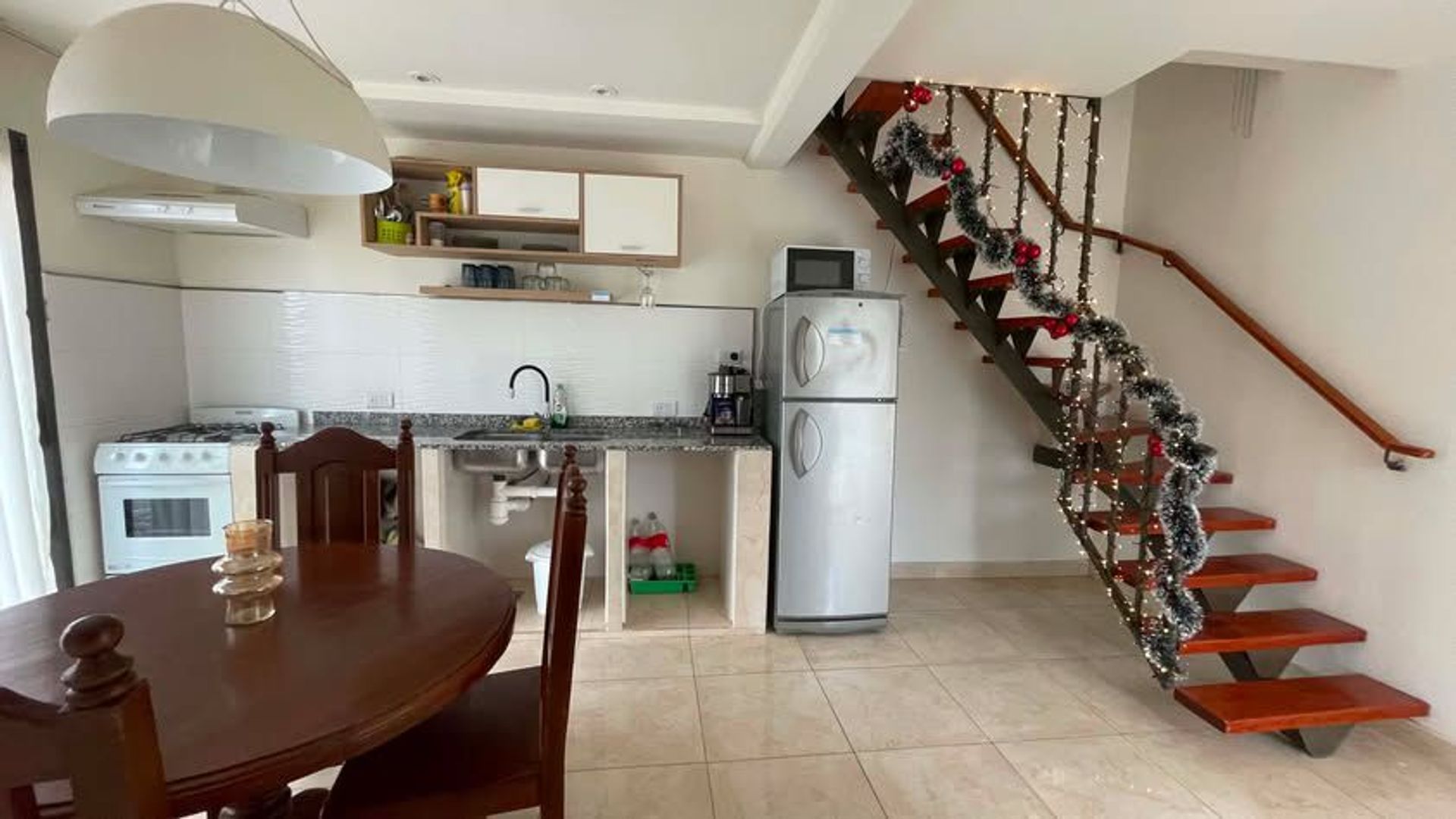CASA EN VENTA O PERMUTA CAFAYATE CON PILETA - foto 5
