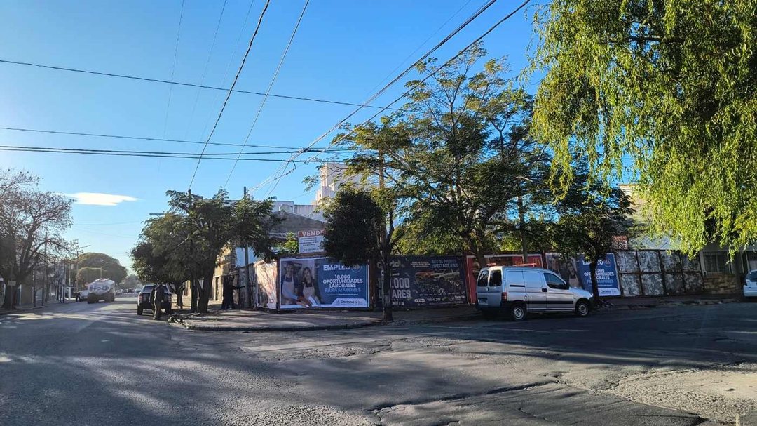 VENTA TERRENO ESQUINA PUEYRREDON APTO EDIFICIO