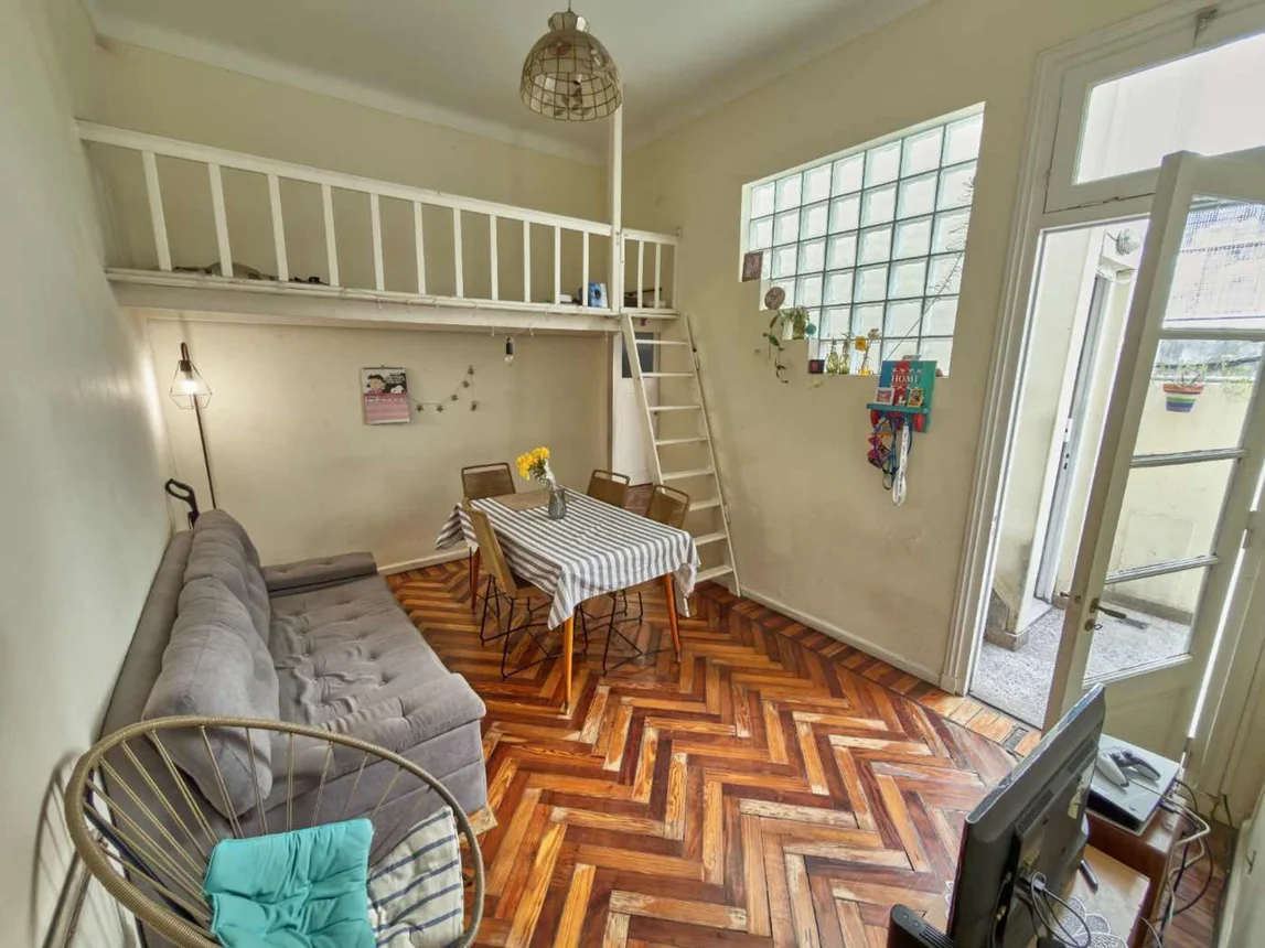 PH de 3 ambientes en venta en Balvanera, Saavedra 200