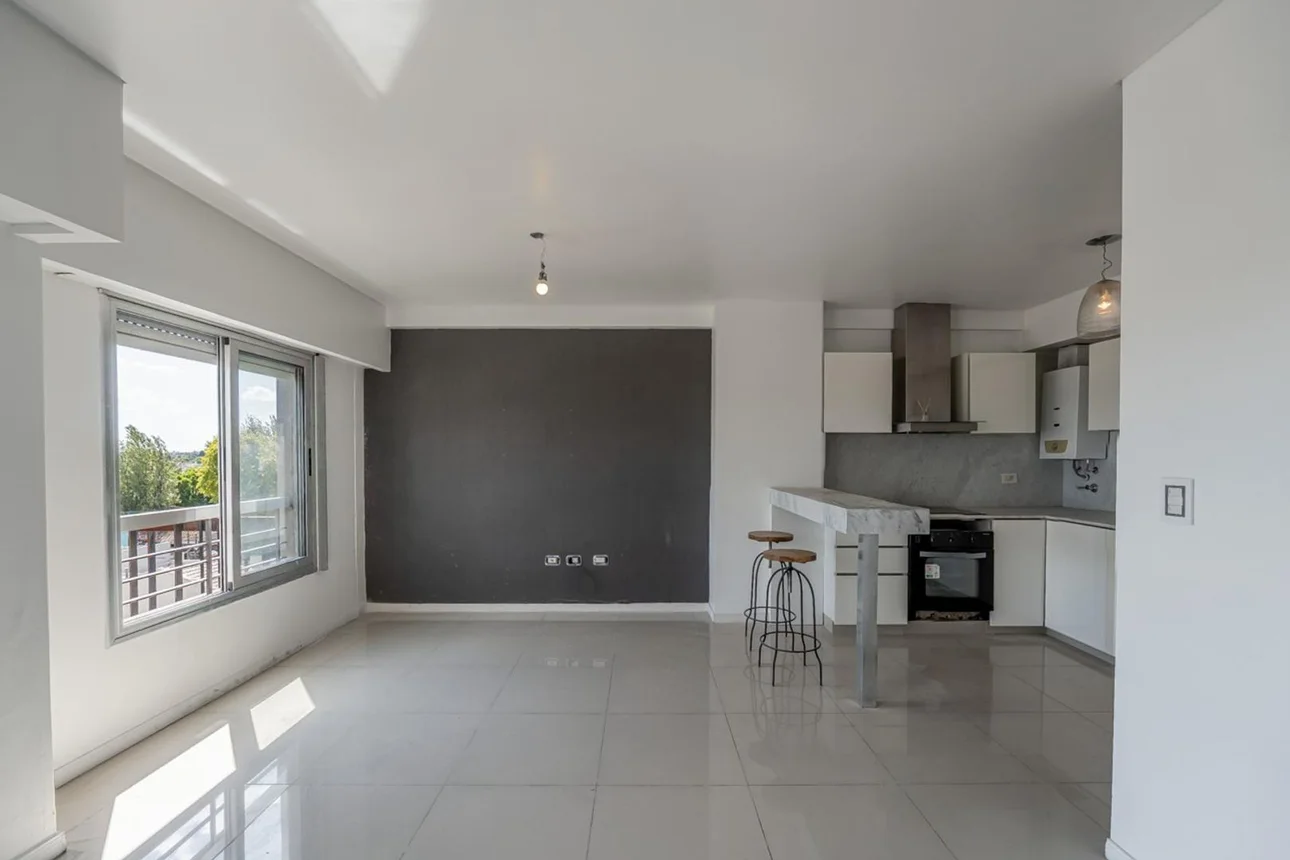 Departamento de 4 ambientes en venta en Castelar, San Pedro 800, foto 4