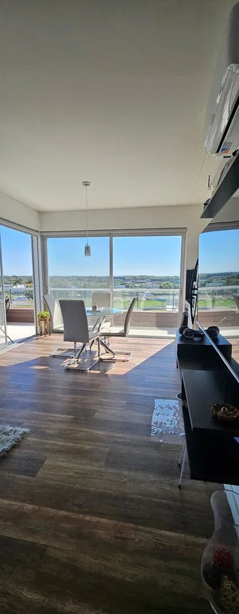 Departamento de 2 ambientes en venta en Rincón de Milberg, Avenida del Puerto 600