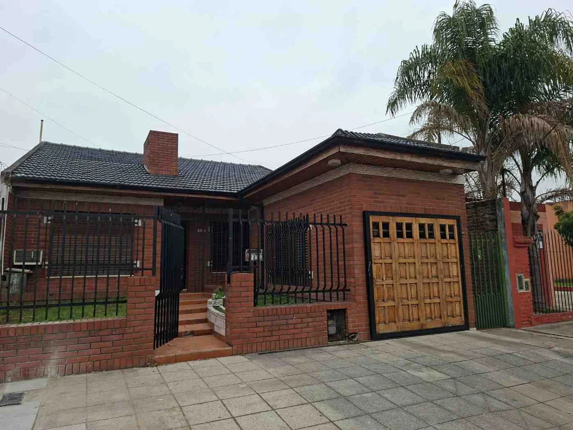 Casa en venta en Lanús Oeste