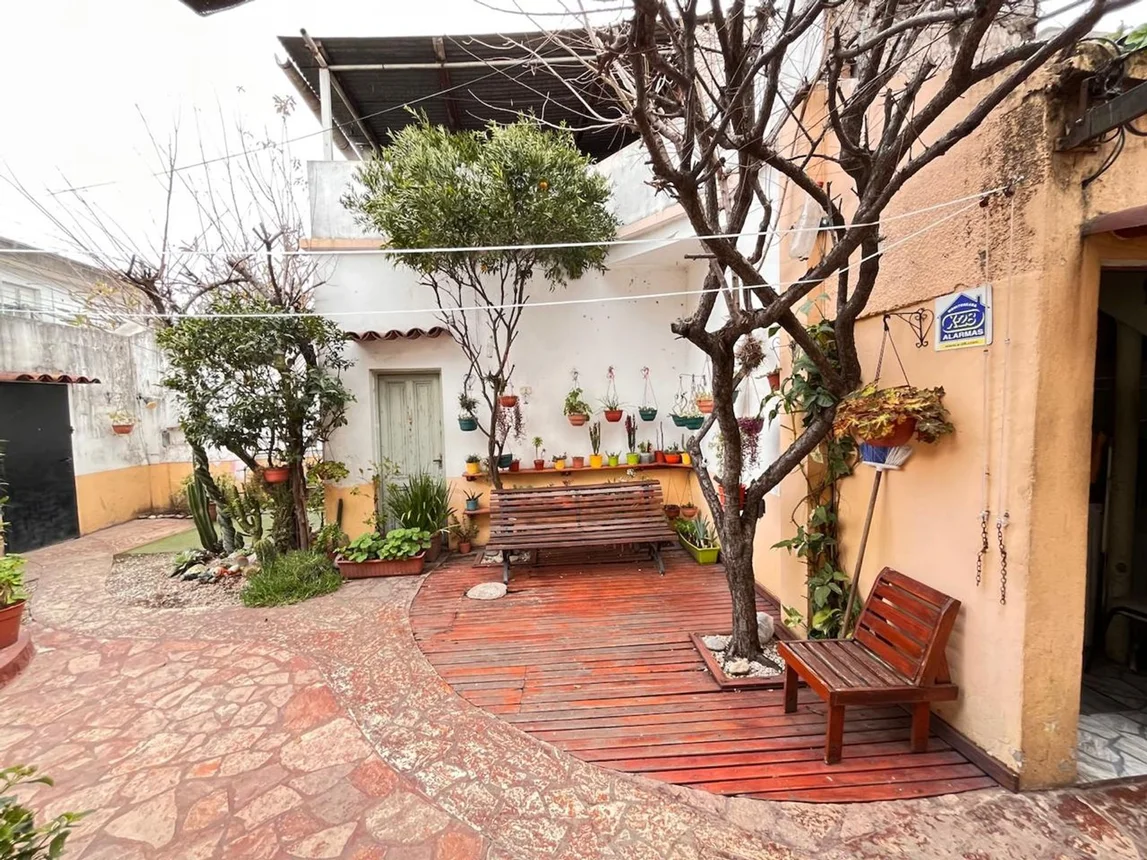 Casa de 5 ambientes en venta en Caseros, Catriló 5100, foto 3