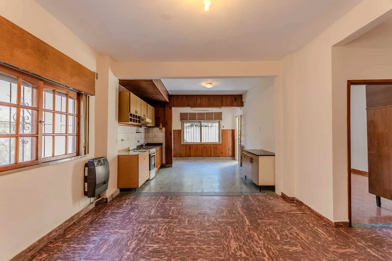 PH de 2 ambientes en venta en Villa Lugano, Castañares 4700