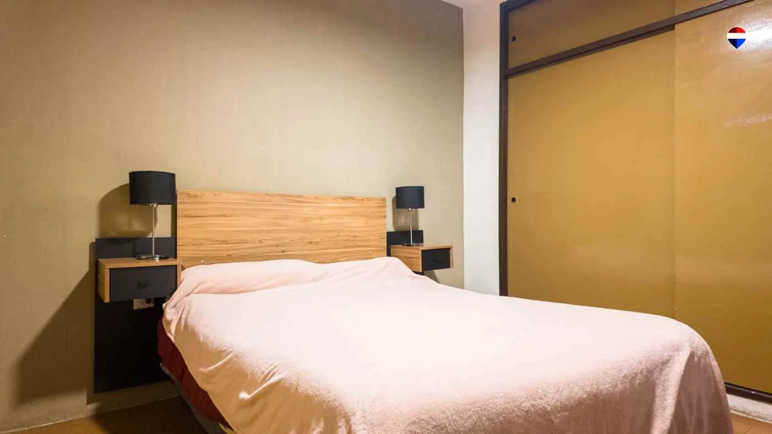 Departamento de 3 ambientes en venta en Bernal Oeste, Zapiola 800