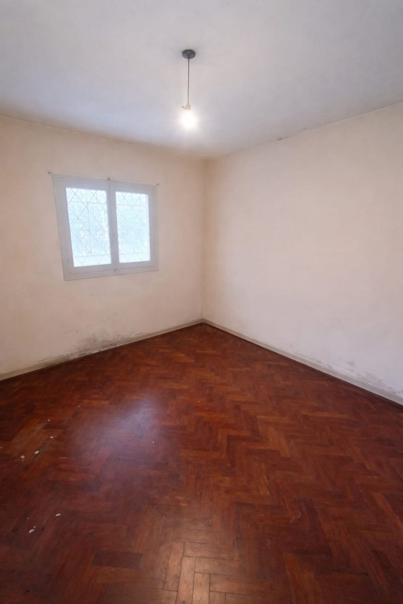 CASA VENTA A RECICLAR MACROCENTRO 3 DORM - foto 5