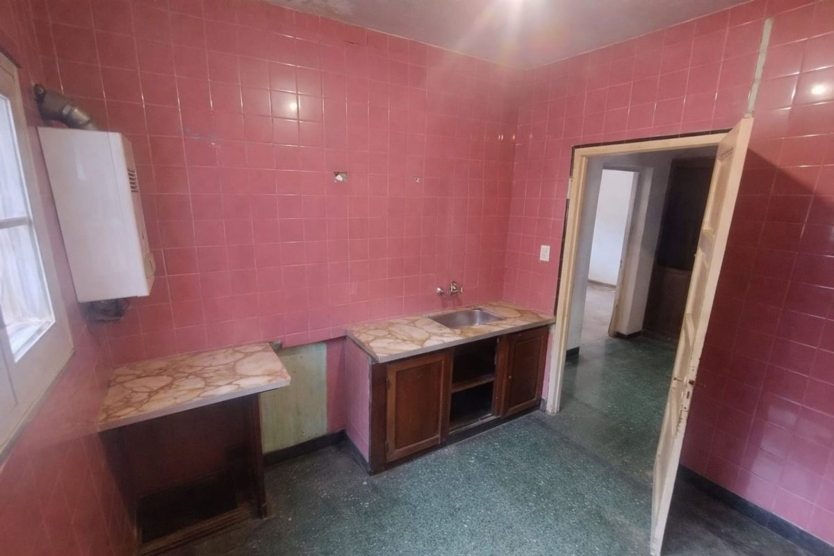 CASA VENTA A RECICLAR MACROCENTRO 3 DORM - foto 11