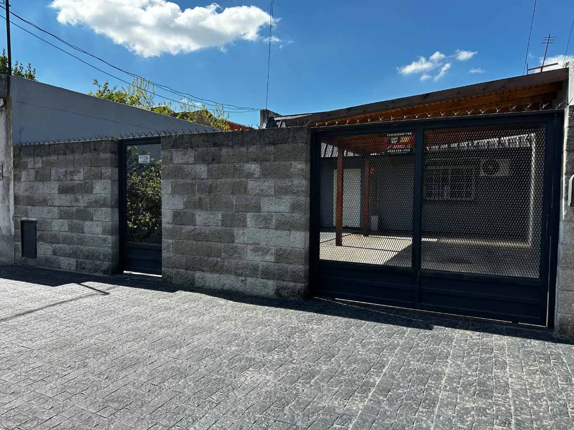 Casa de 3 ambientes en venta en Lanús Oeste, Formosa 1100