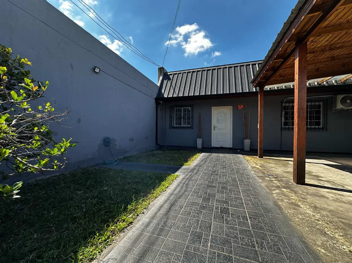 Casa de 3 ambientes en venta en Lanús Oeste, Formosa 1100, foto 3