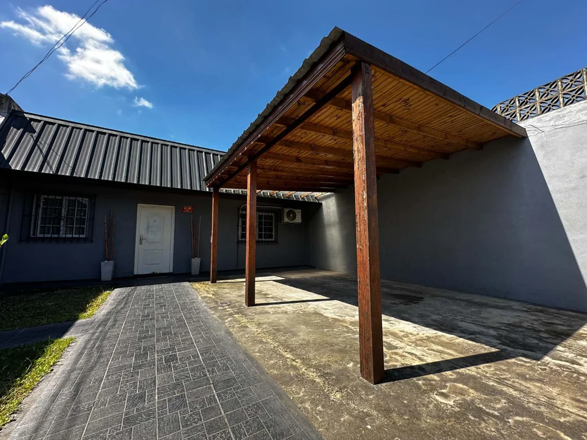 Casa de 3 ambientes en venta en Lanús Oeste, Formosa 1100, foto 2