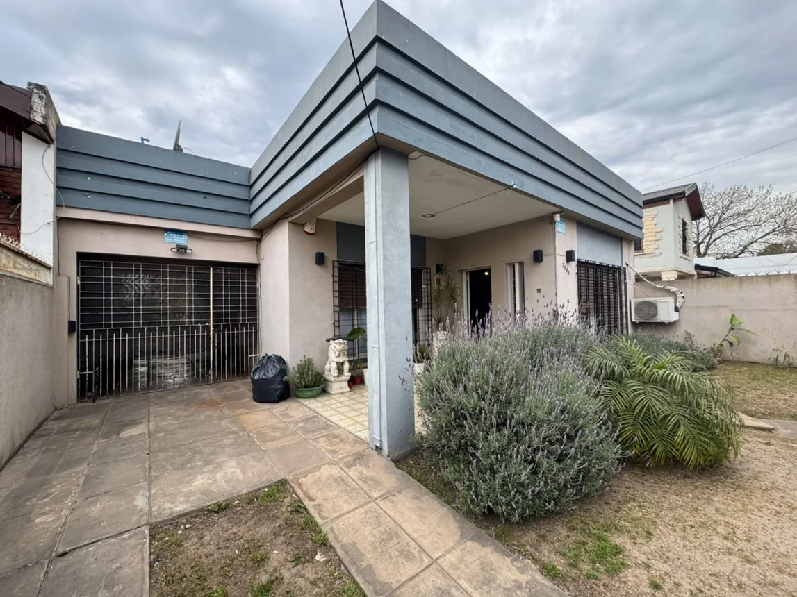 Casa de 3 ambientes en venta en José C. Paz, Leandro N. Alem 3500