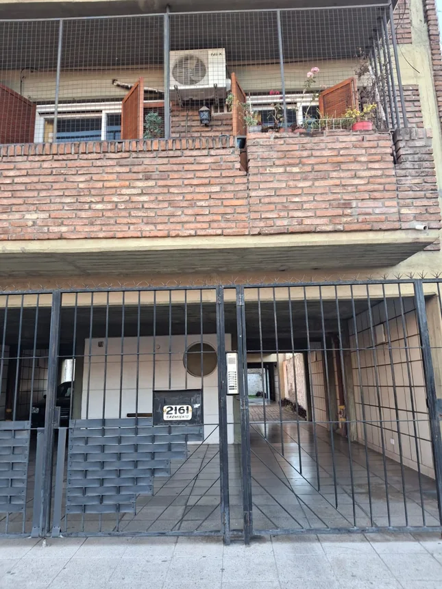 Departamento de 3 ambientes en venta en San Miguel, Sarmiento 2100