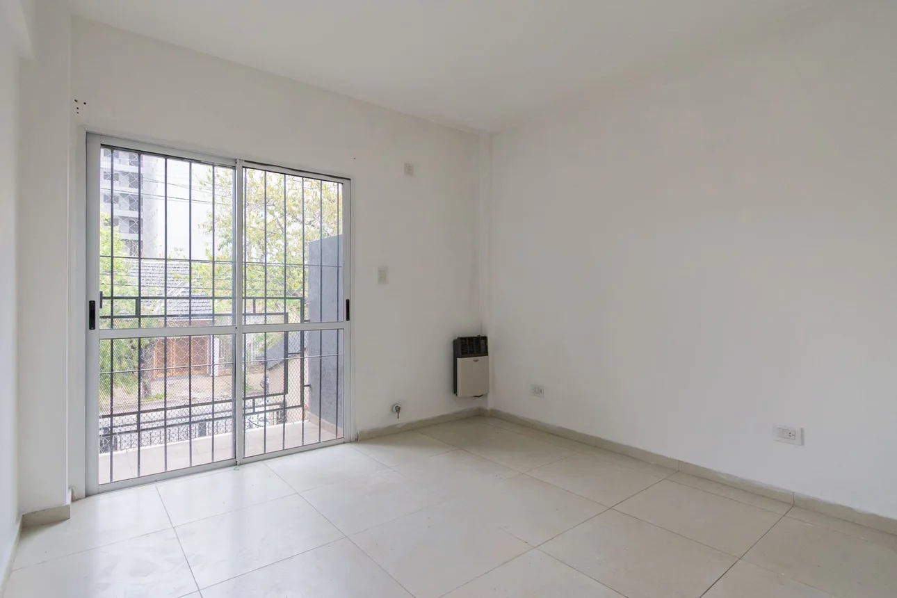 Departamento en alquiler en Morón, foto 2