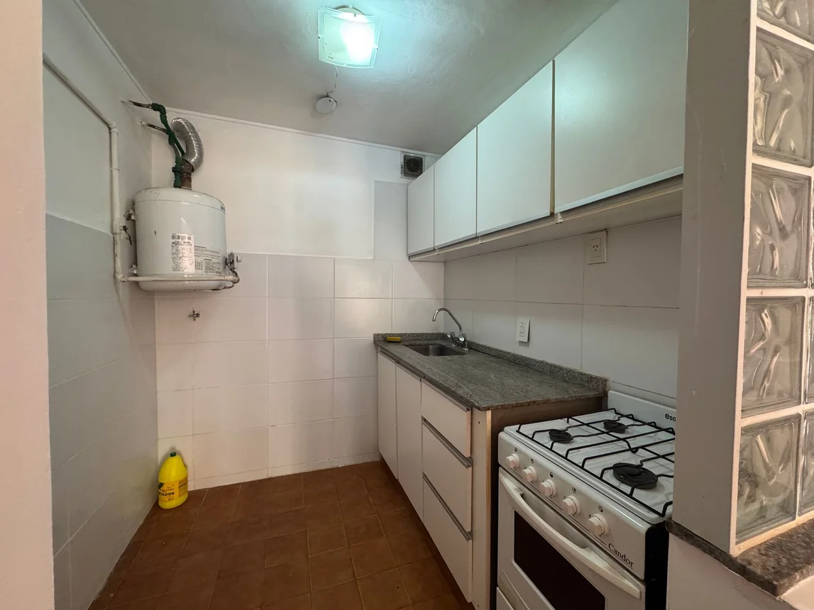 Monoambiente en alquiler en Rosario, Zeballos 800, foto 3