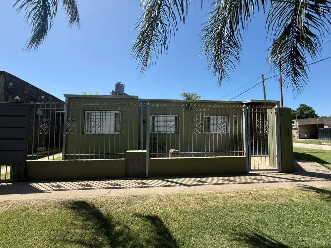 Casa de 7 ambientes en venta en Santa Fe, 4 de Enero 2100, foto 2