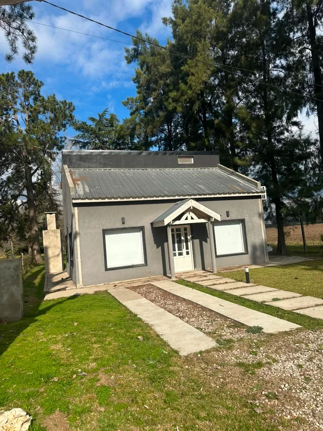 Casa en venta en Pilar, foto 2