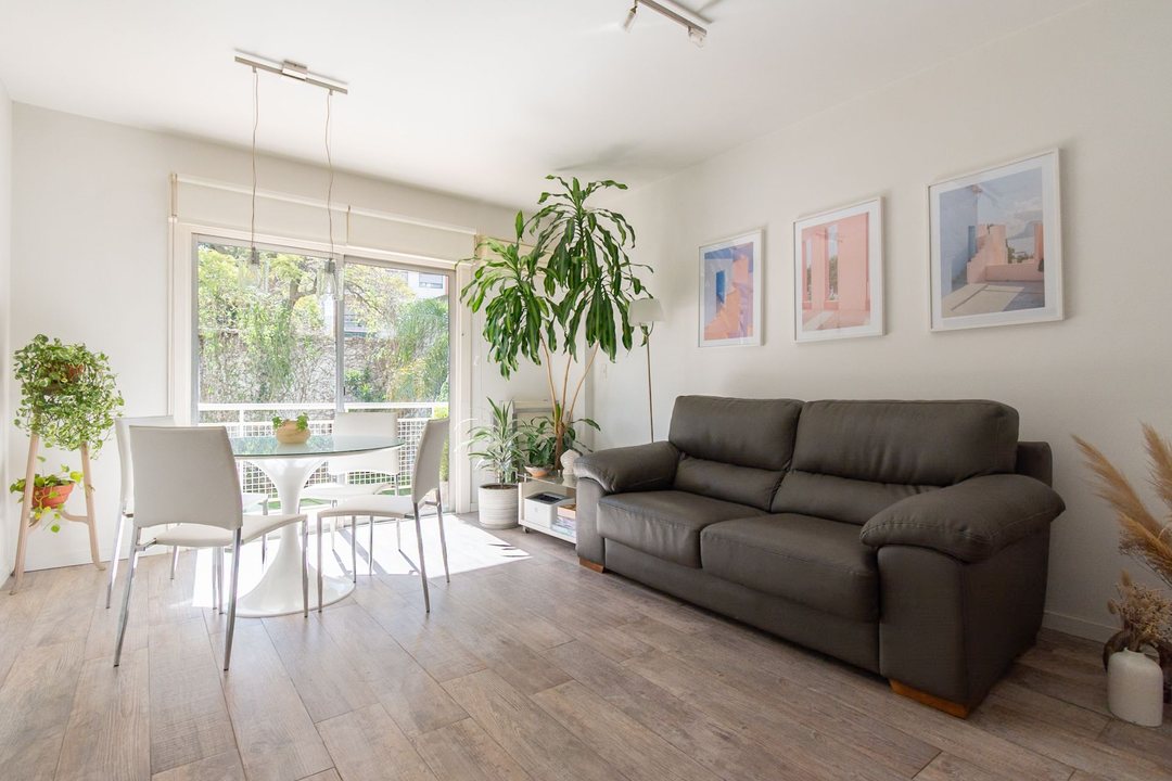 VENTA DEPTO 4 AMB FLORES BALCÓN A PULMÓN VERDE