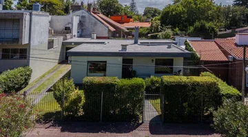 Venta Casa 4 dormitorios P. Único en Punta Gorda