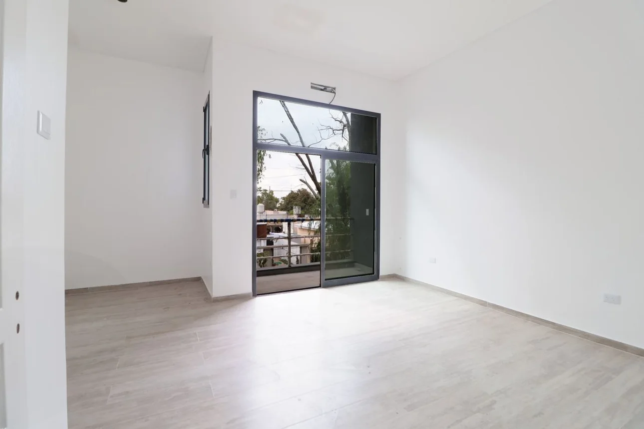 Dúplex en venta en Burzaco, foto 3