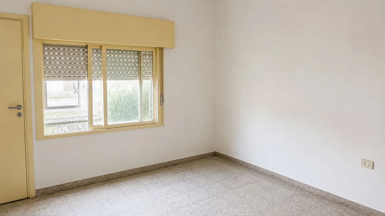Casa en venta en Banfield, foto 4