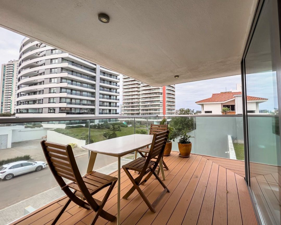Venta apartamento 2 dorm Punta del Este