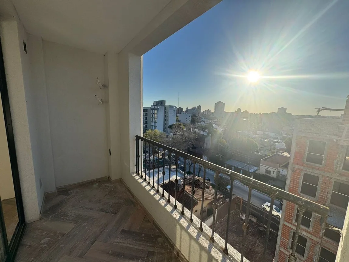 Semipiso de 2 ambientes en venta en San Miguel, España 600, foto 3