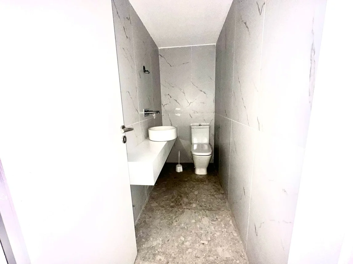 Departamento de 4 ambientes en venta en Agronomía, Estado Plurinacional de Bolivia 2900, foto 4