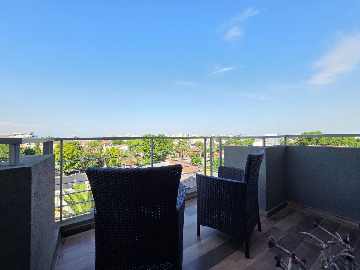 Foto 9 — VENTA DEPARTAMENTO 3 AMB. DOBLE COCHERA QUILMES