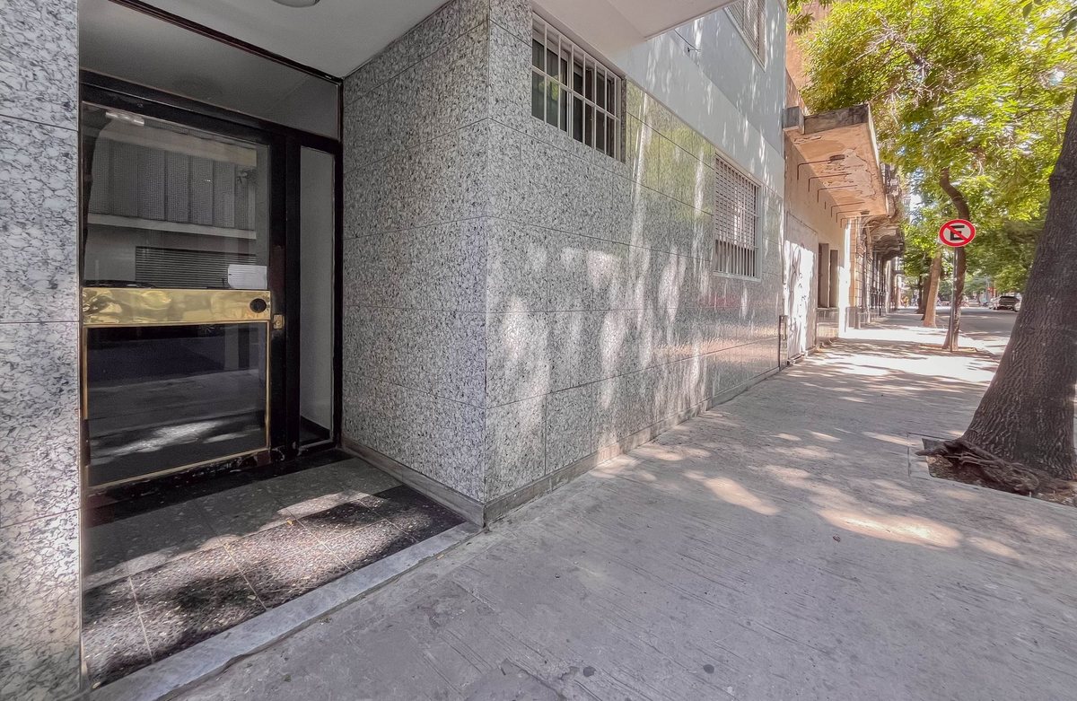 Foto 6 — DEPTO EN VENTA 2 AMB BALVANERA PATIO CUB PARRILLA