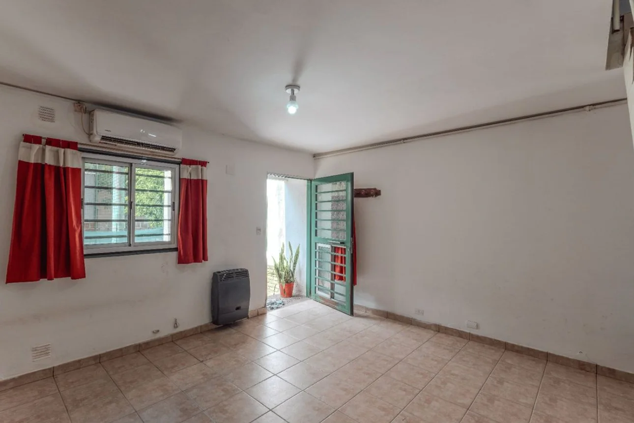 Casa dúplex de 3 ambientes en venta en Nueva Pompeya, Agustín de Vedia 2300, foto 4