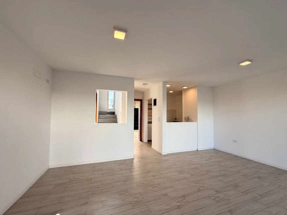 Casa dúplex en venta en City Bell, foto 4