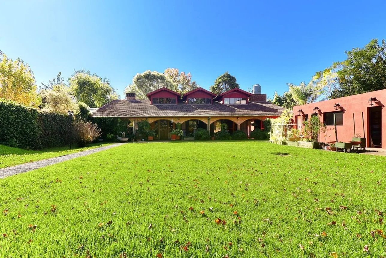 Casa en venta en Pilar