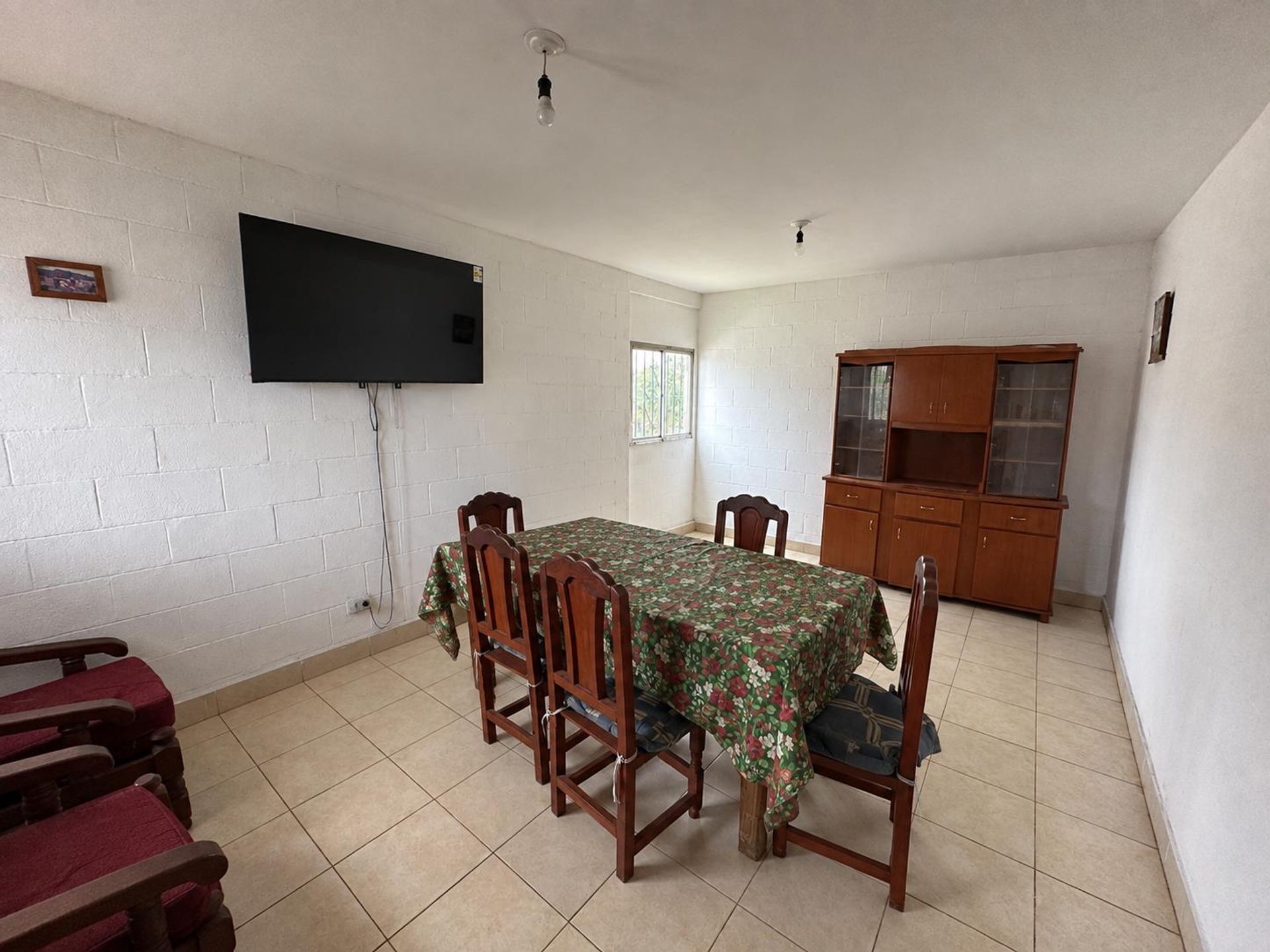 CASA ESQUINA VENTA ZONA SUR IDEAL PARA INVERSION - foto 4
