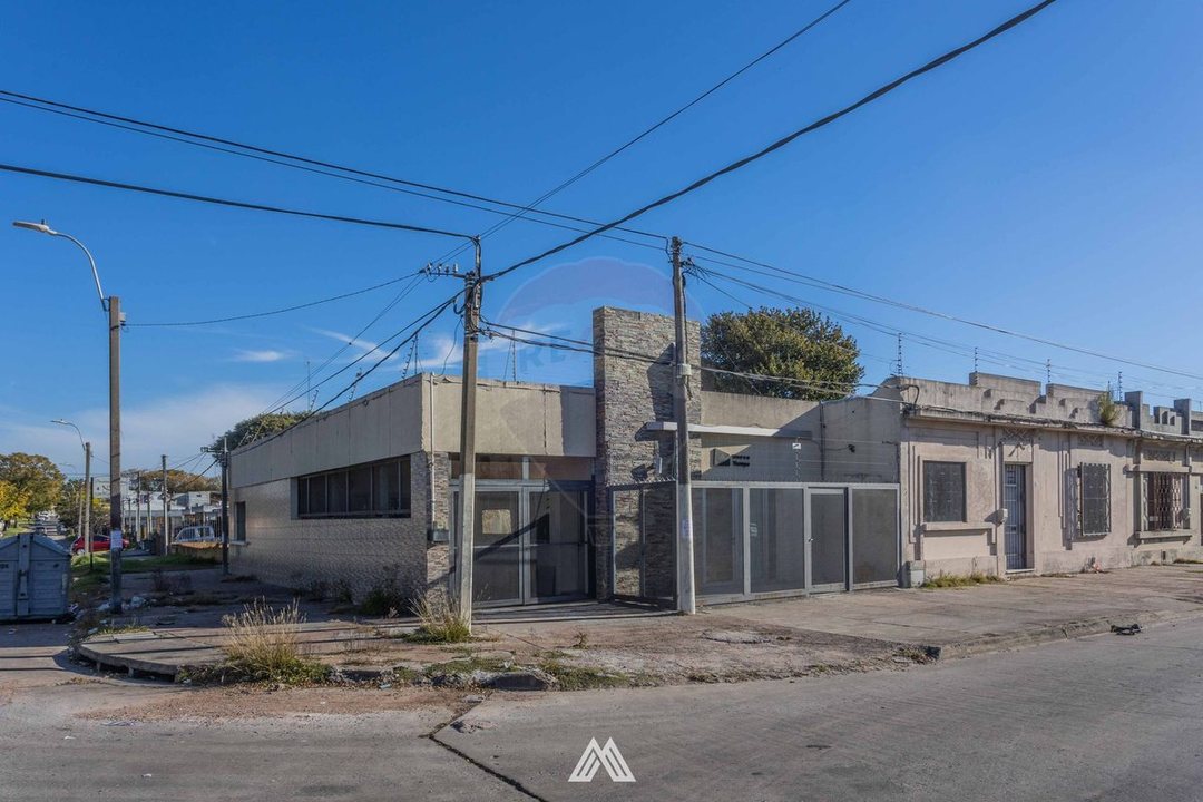 Casa en venta 8 ambientes en Osvaldo Martinez 3200, Ituzaingo, Ituzaingo, Montevideo