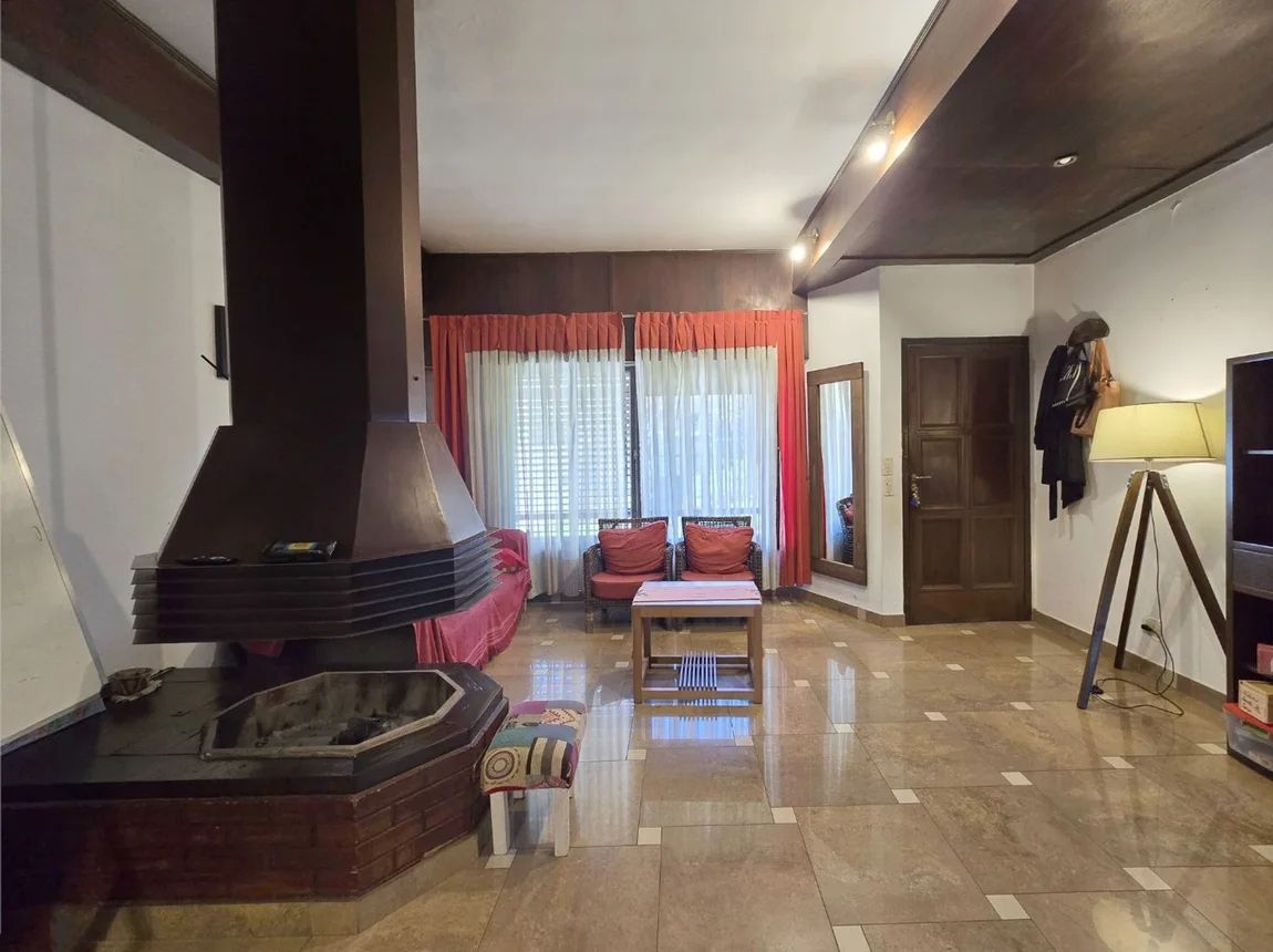 Casa en venta en Castelar, foto 5