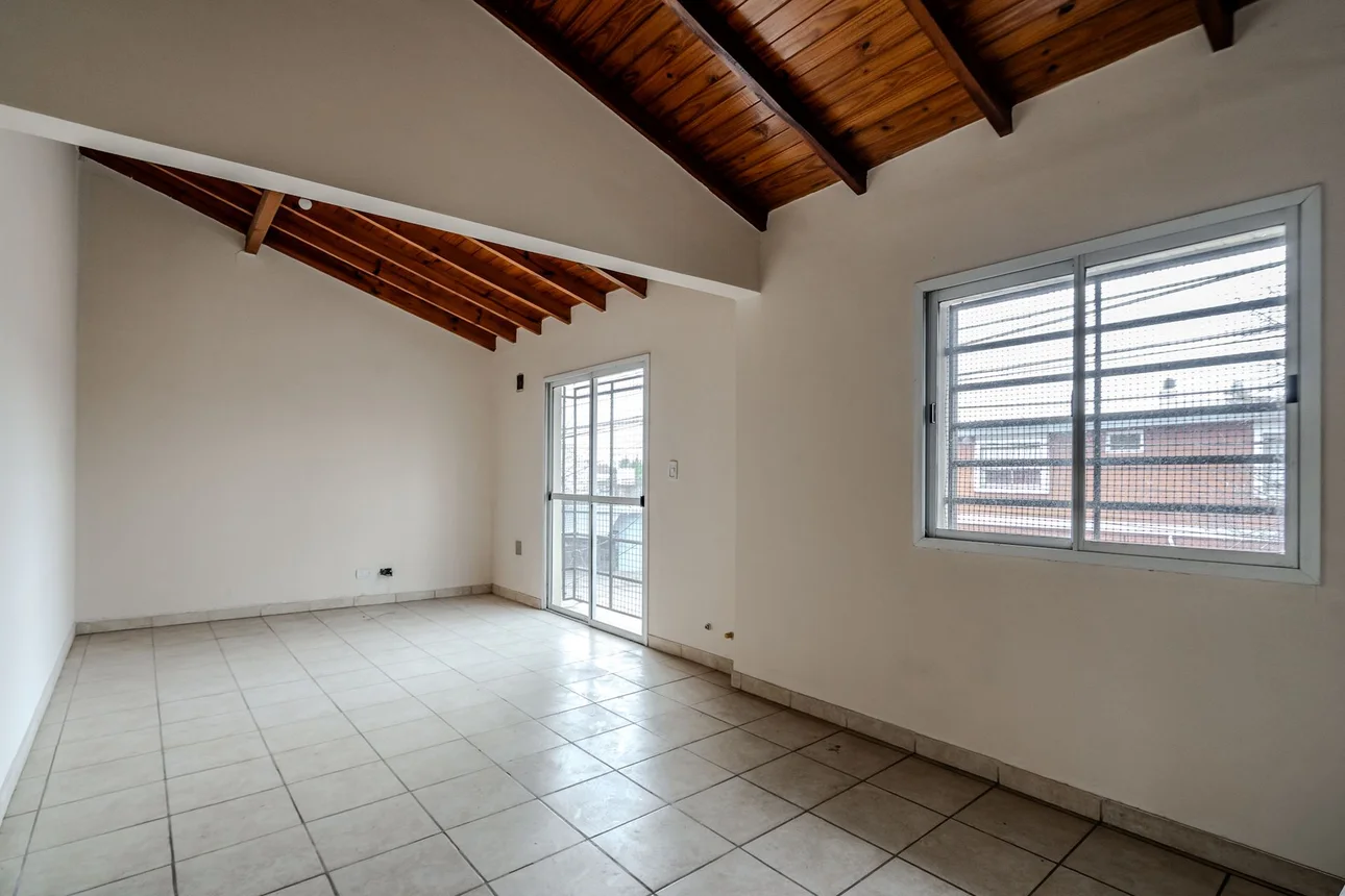 PH de 3 ambientes en venta en Villa Ballester, Bartolomé Mitre 5500, foto 3
