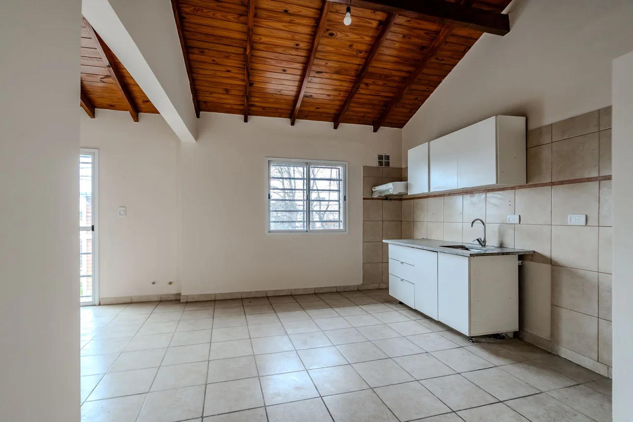 PH de 3 ambientes en venta en Villa Ballester, Bartolomé Mitre 5500, foto 2
