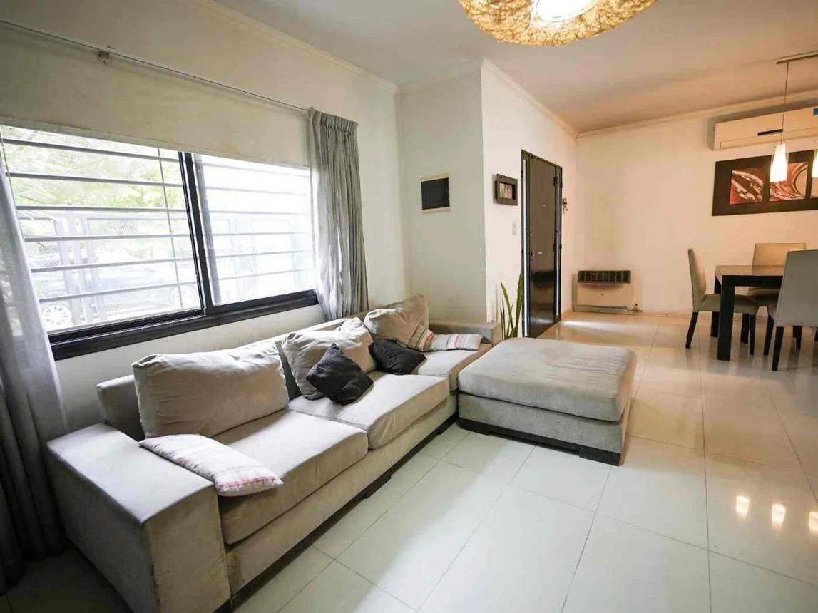 Casa en venta en Burzaco, foto 4