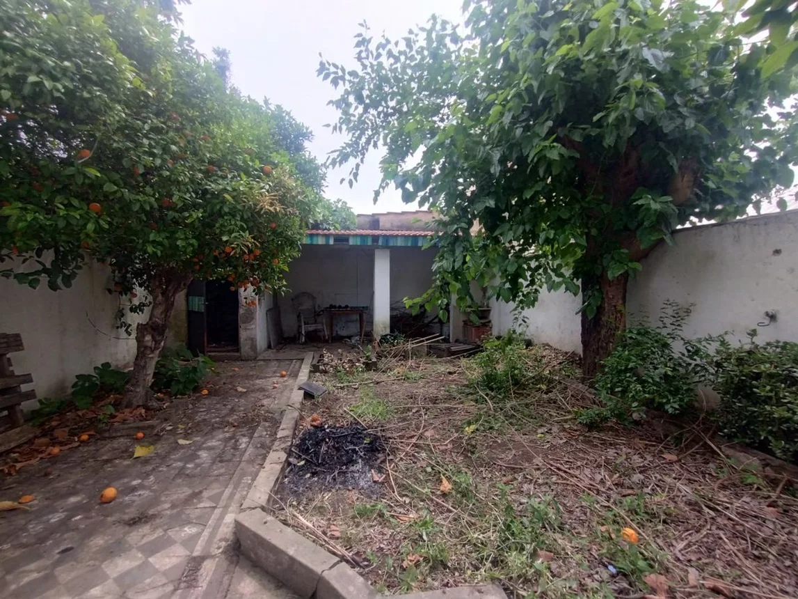 Casa de 4 ambientes en venta en Villa Lugano, Timoteo Gordillo 4600, foto 3