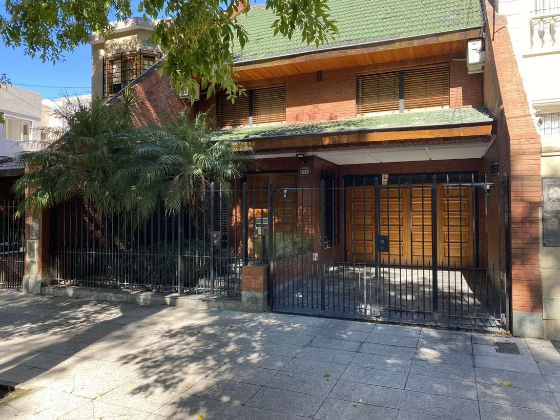 Casa de 6 ambientes en venta en Villa Pueyrredón, Argerich 4700, foto 2